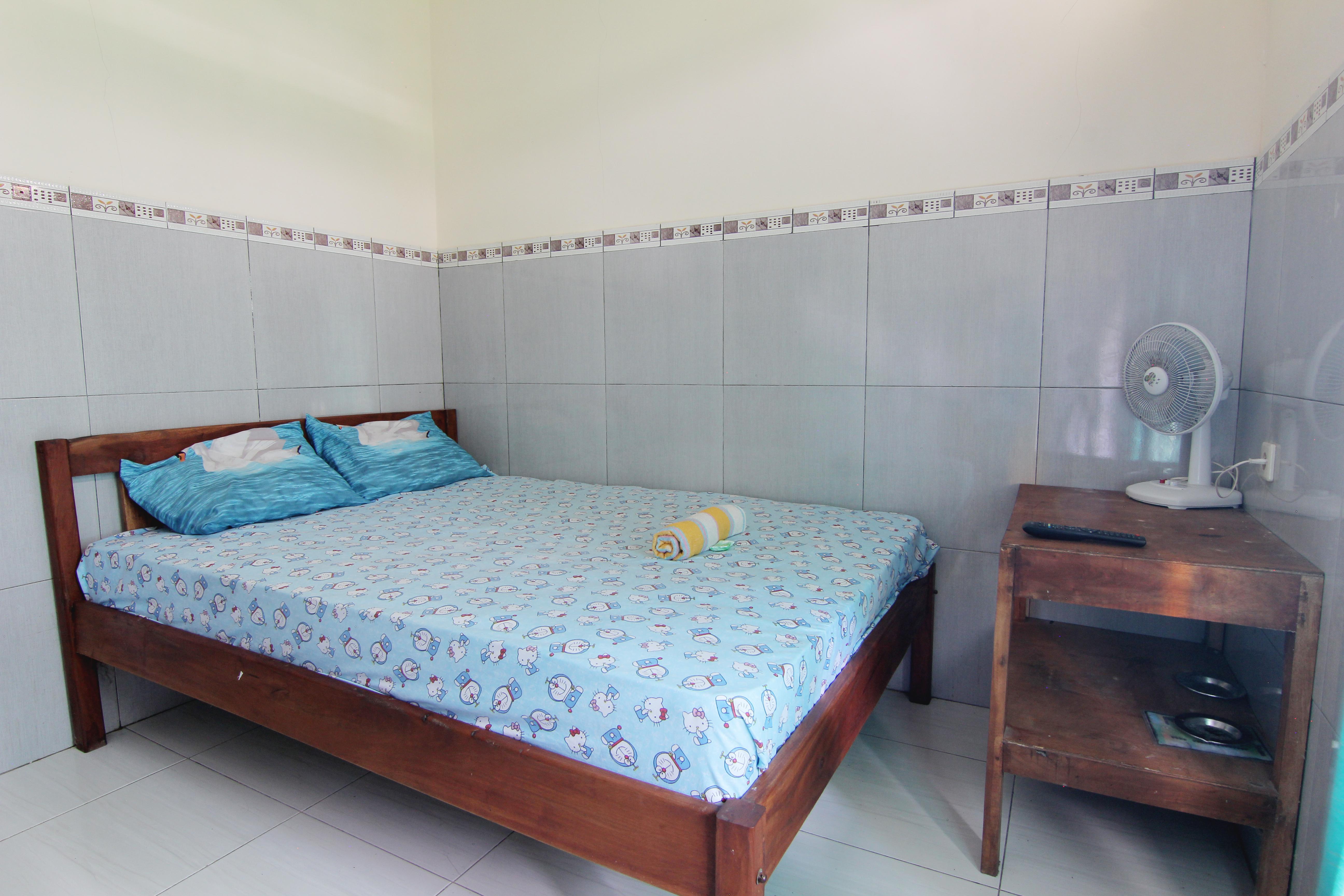 Losmen Alden Kretek Ngoại thất bức ảnh