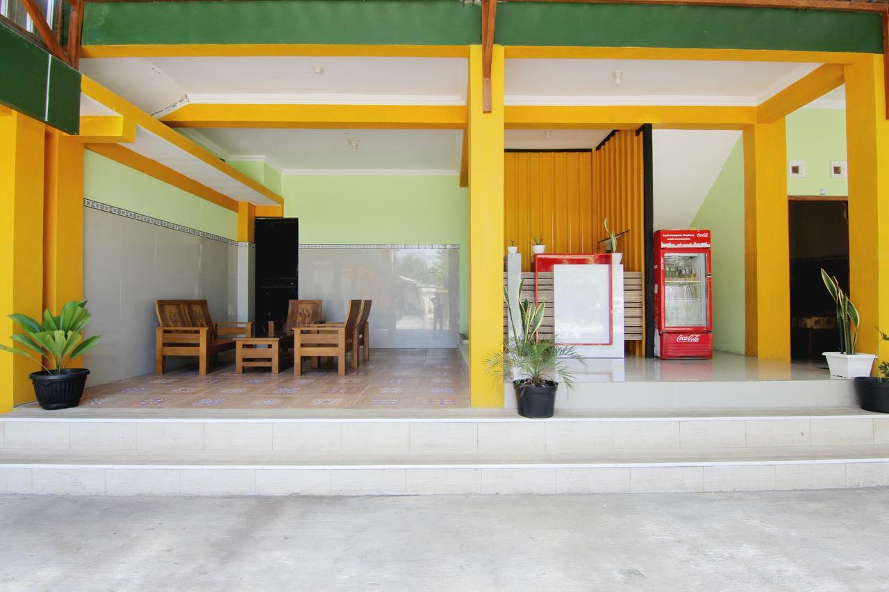 Losmen Alden Kretek Ngoại thất bức ảnh